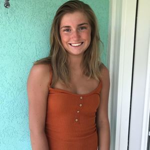 Meet your Posher, Courtney